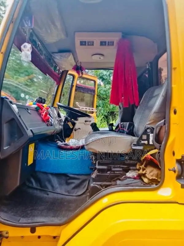 Ashok-Leyland Tipper 2018 Lorry (Used)