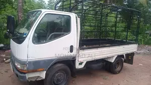 Mitsubishi Canter 2000 Lorry (Used)