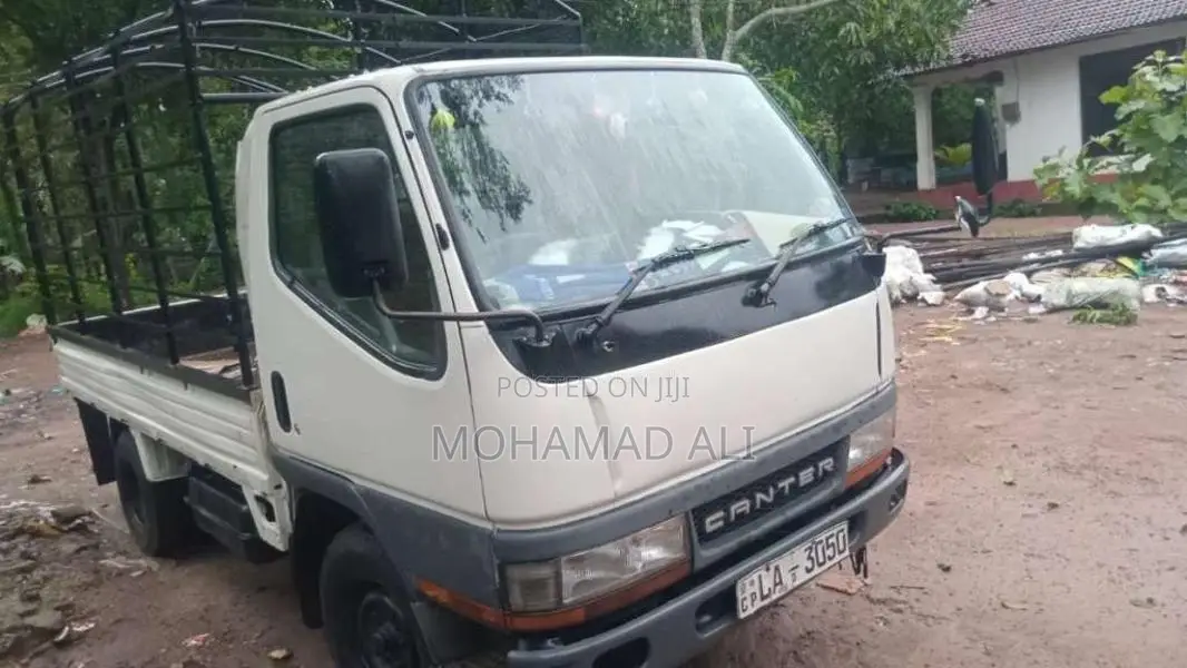 Mitsubishi Canter 2000 Lorry (Used)