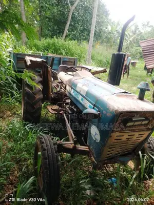 Ford 3000 1980 Tractor (Used)