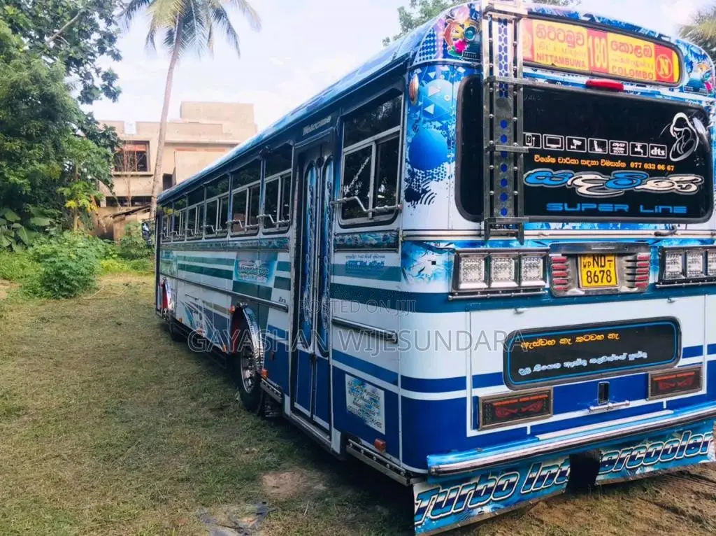 Ashok-Leyland Viking 2019 Bus (Used)
