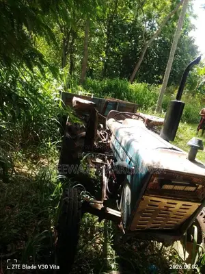 Ford 3000 1980 Tractor (Used)