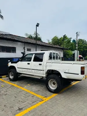 Toyota Ln106 1990 Pickup (Used)