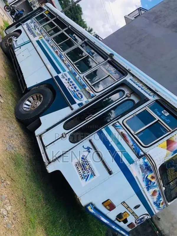 Ashok-Leyland Leyland 2008 Bus (Used)