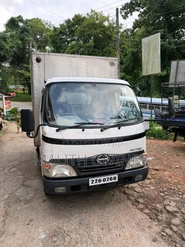 Toyota Dyna 1993 Lorry (Used)