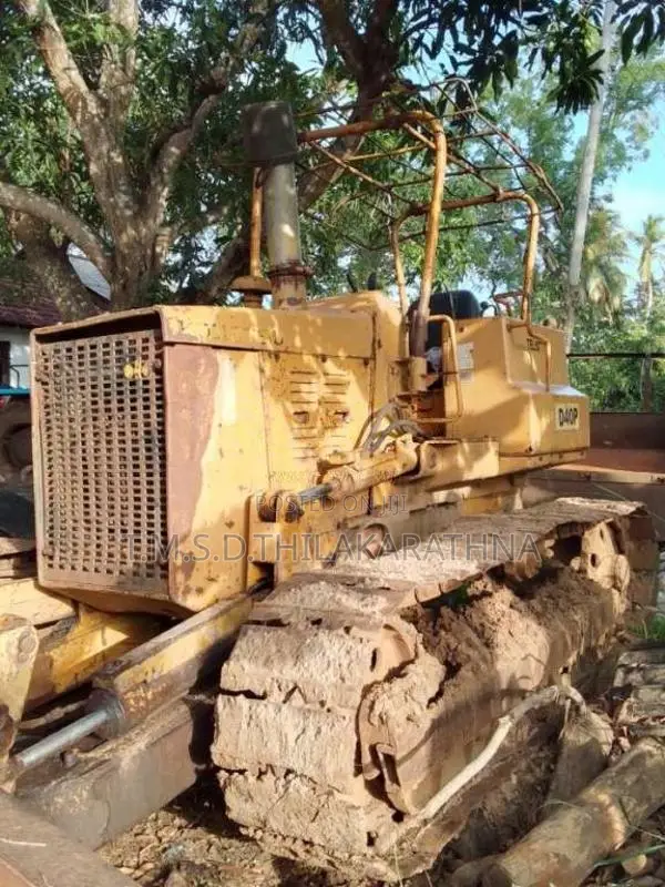 Komatsu D4D 1995 Heavy-Duty (Used)