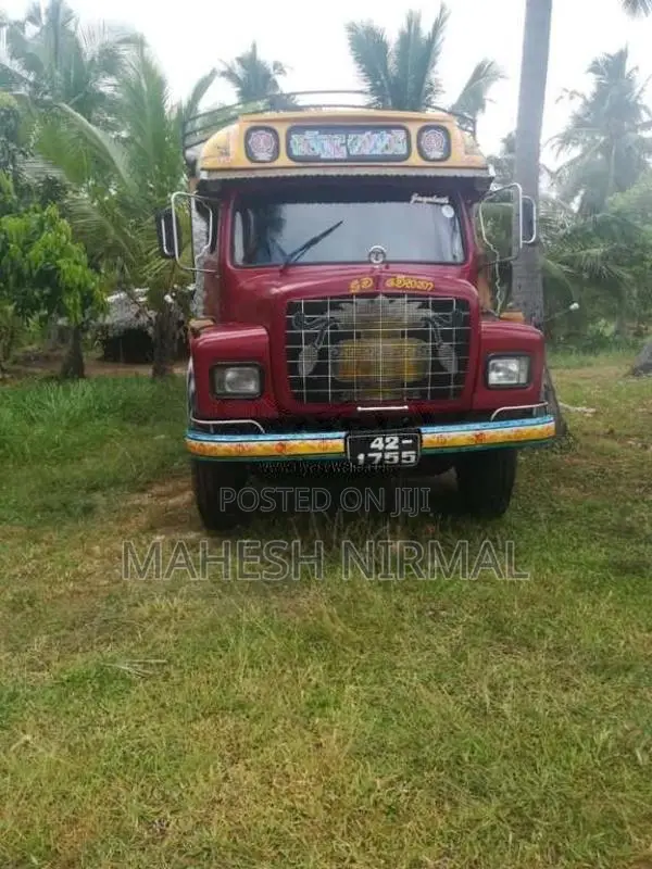 Tata 1210 1988 Lorry (Used)
