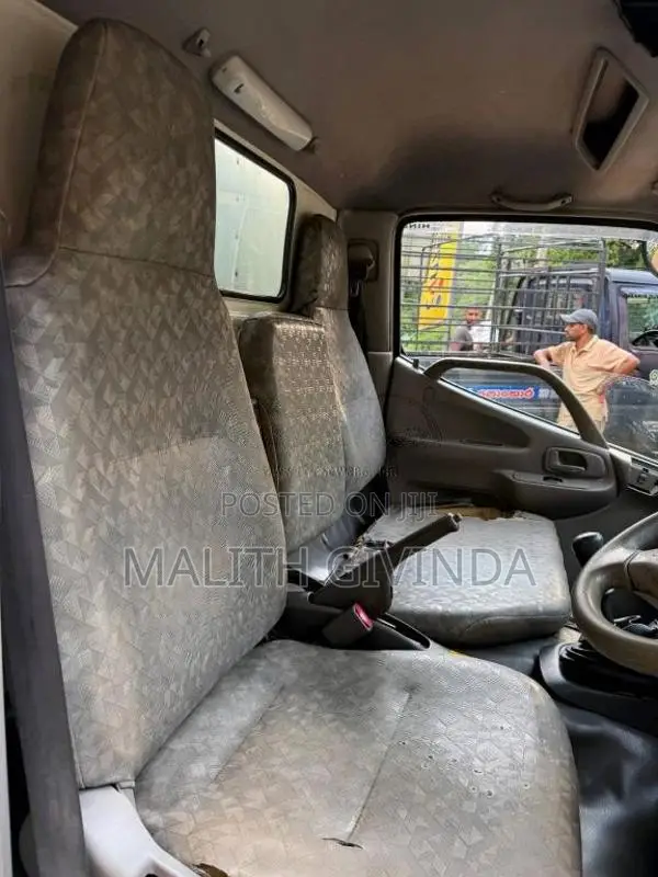 Toyota Dyna 1993 Lorry (Used)