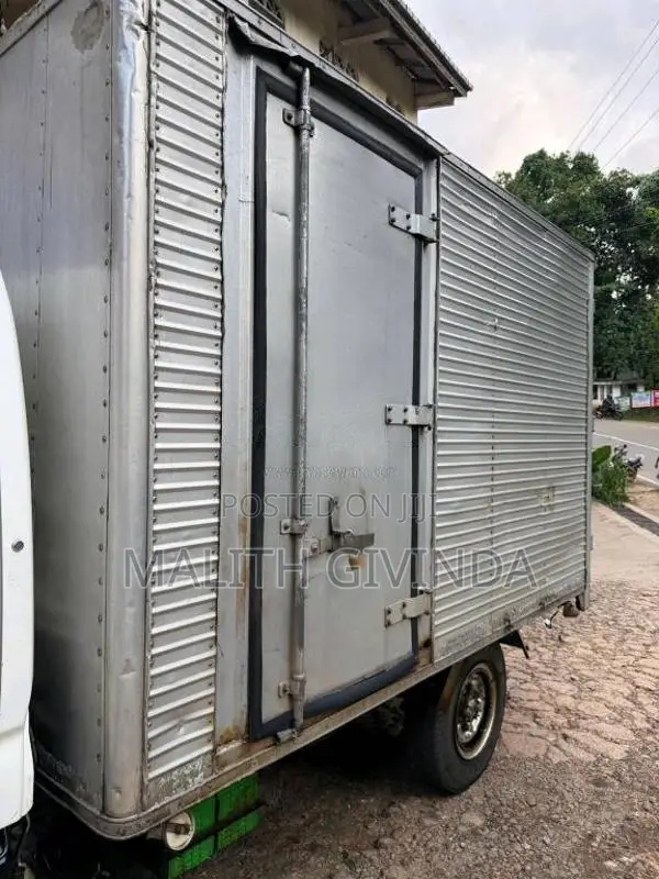 Toyota Dyna 1993 Lorry (Used)