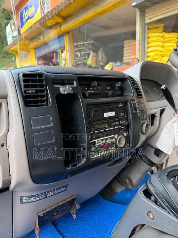 Toyota Dyna 1993 Lorry (Used)
