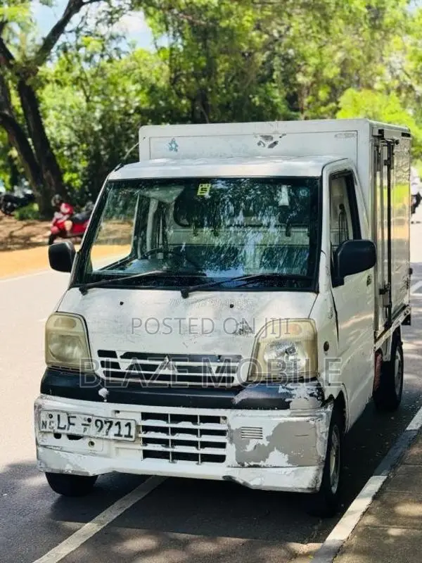 Mitsubishi MiniCab 2007 Lorry (Used)