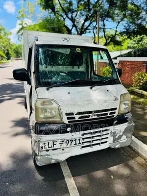 Mitsubishi MiniCab 2007 Lorry (Used)