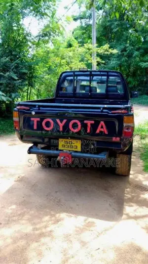 Toyota Hilux LN106 1989 Pickup (Used)