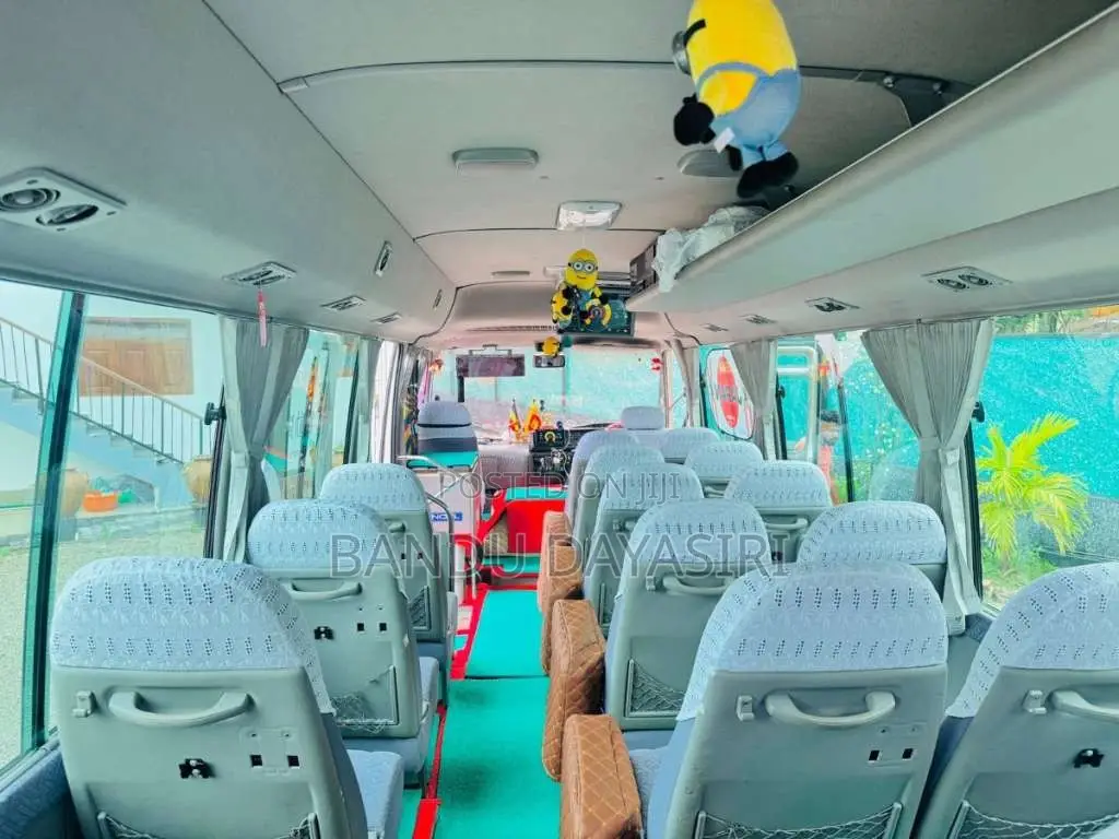 Toyota Coaster 2011 Bus (Used)