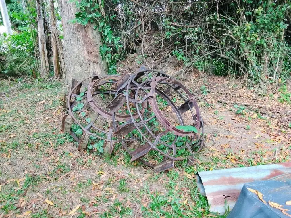 Massey-Ferguson 135 1979 Tractor (Used)