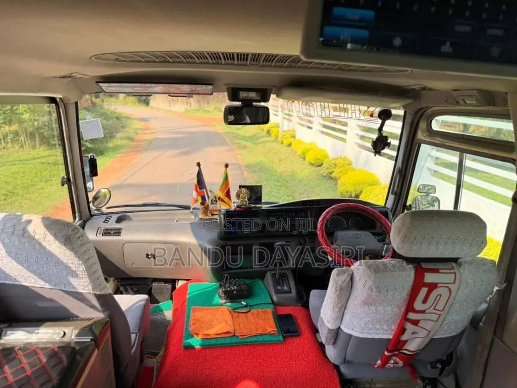 Toyota Coaster 2011 Bus (Used)
