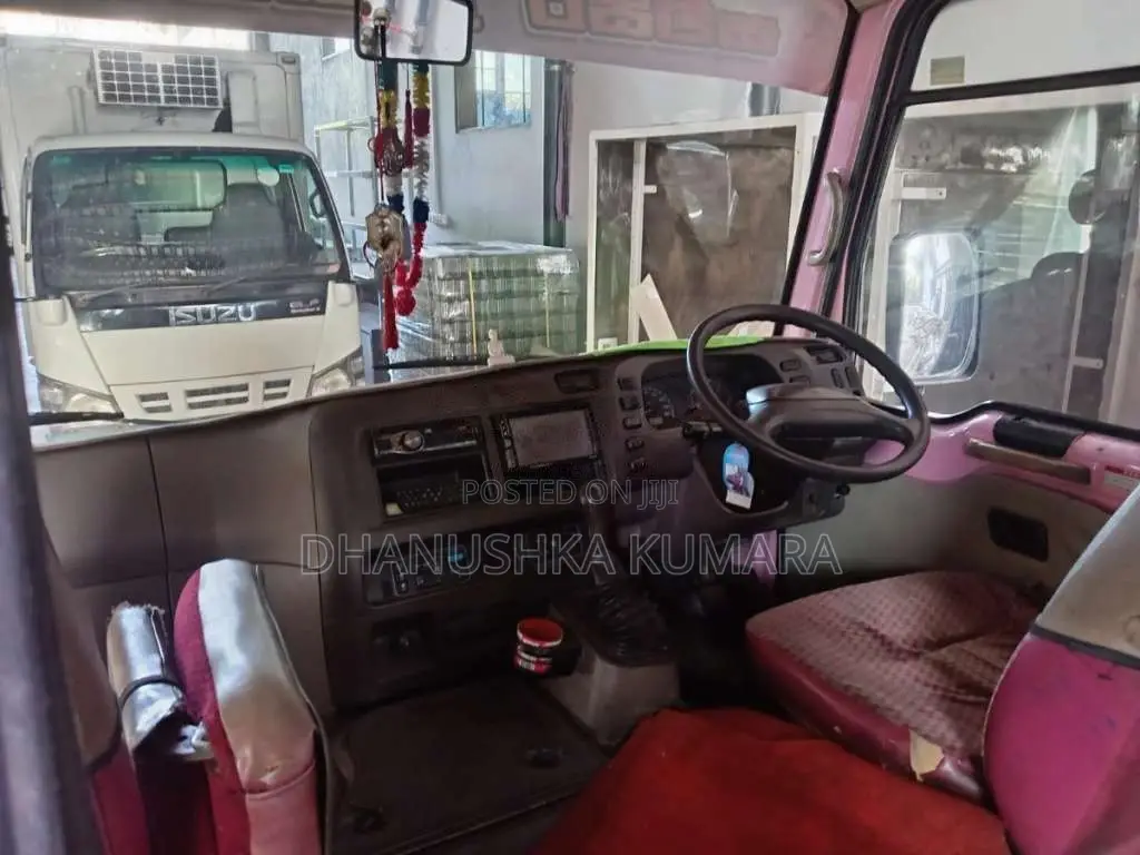 Mitsubishi Rosa 2008 Bus (Used)