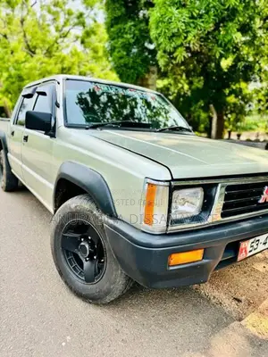 Mitsubishi L200 1992 Pickup (Used)