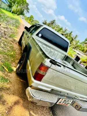 Mitsubishi L200 1992 Pickup (Used)