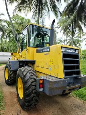 Komatsu WA 100 2010 Heavy-Duty Unregistered (Recondition)