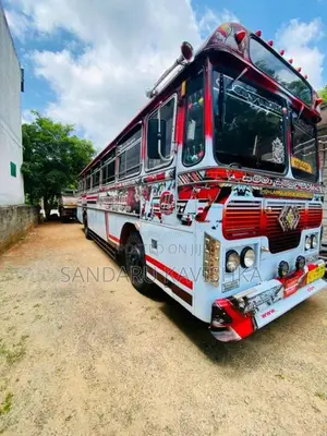 Ashok-Leyland Viking 2007 Bus (Used)