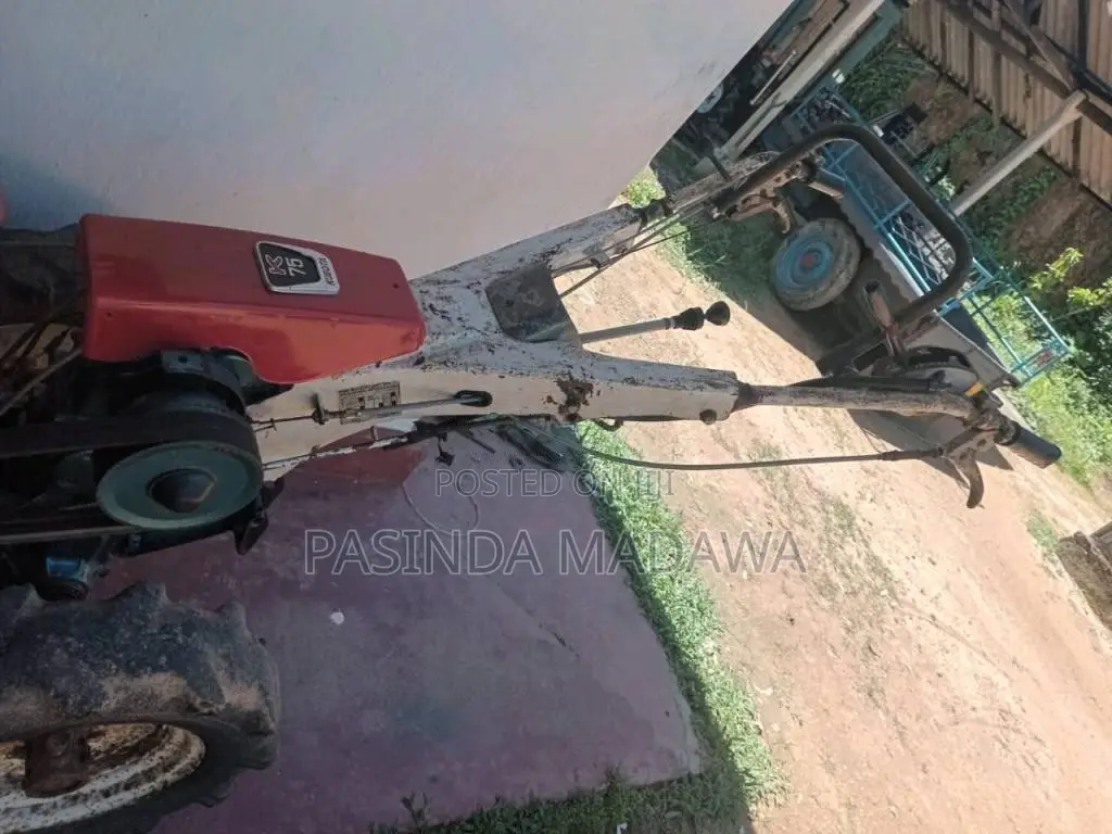 Kubota K75 1996 Tractor (Used)