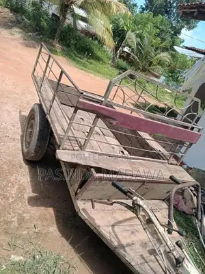 Kubota K75 1996 Tractor (Used)
