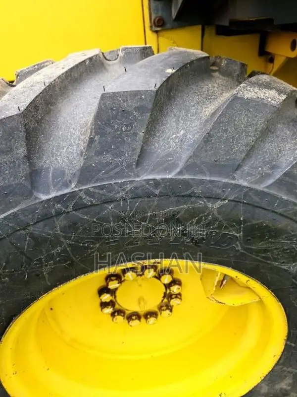 Komatsu WA 100 2010 Heavy-Duty Unregistered (Recondition)