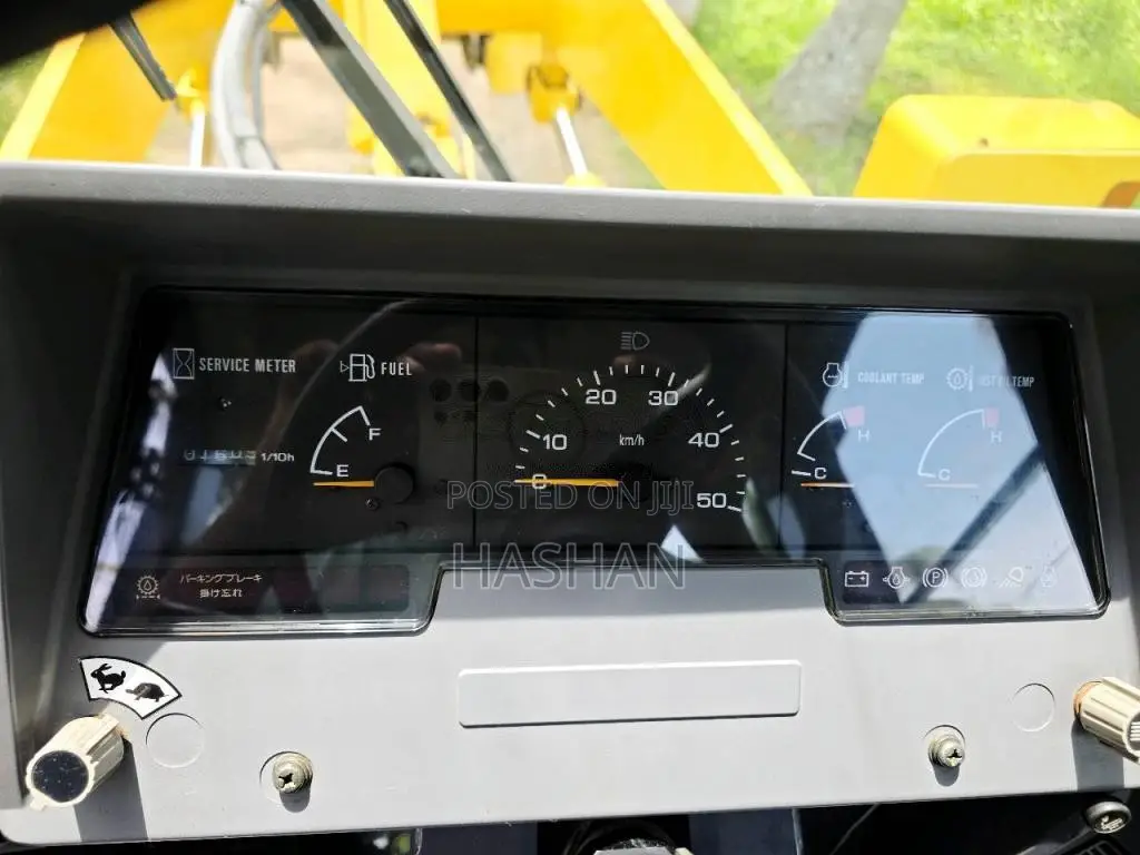 Komatsu WA 100 2010 Heavy-Duty Unregistered (Recondition)