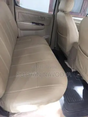 Toyota Hilux Vigo 2009 Pickup (Used)
