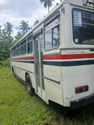 Ashok-Leyland Turbo 2002 Bus (Used)