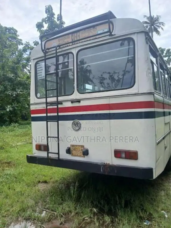 Ashok-Leyland Turbo 2002 Bus (Used)