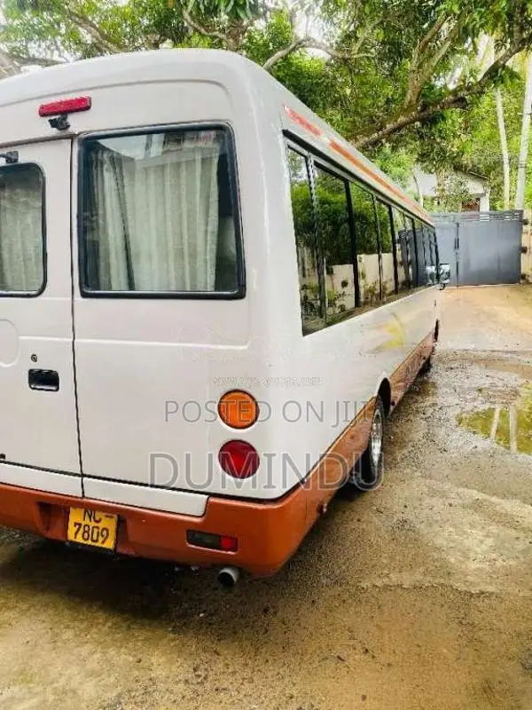 Mitsubishi ROSA FUSO 2006 Bus (Used)