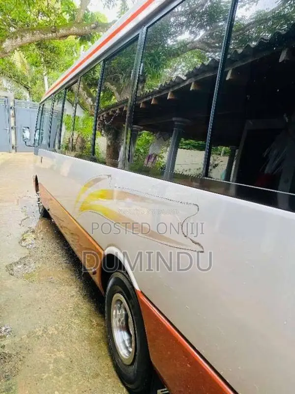 Mitsubishi ROSA FUSO 2006 Bus (Used)