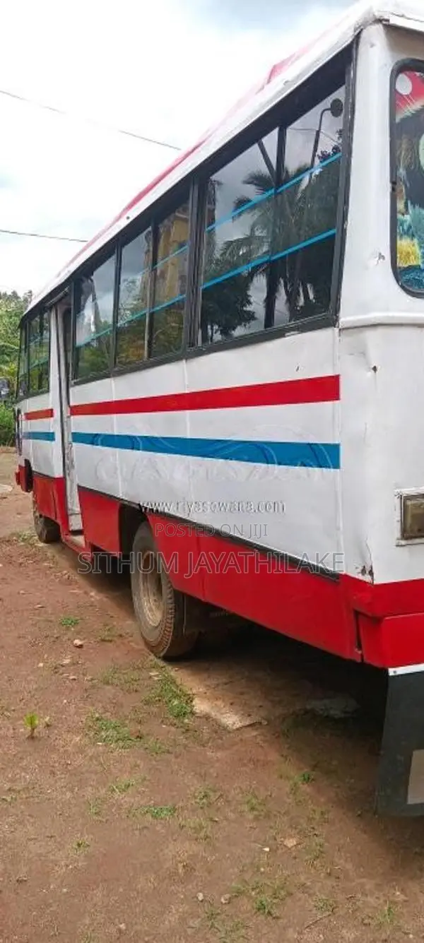 Toyota Dyna 1991 Bus (Used)