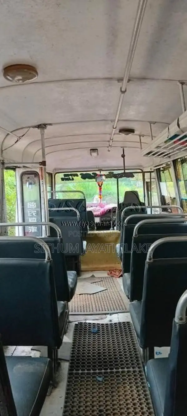 Toyota Dyna 1991 Bus (Used)