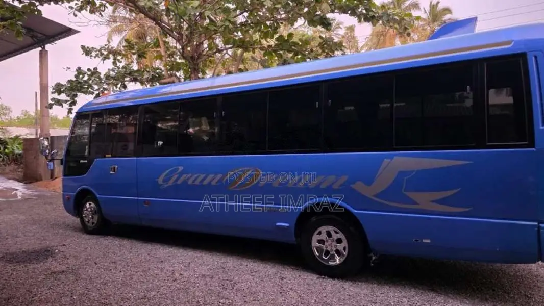 Mitsubishi Fuso 2007 Bus (Used)