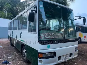 Isuzu Journey K 1990 Bus (Used)