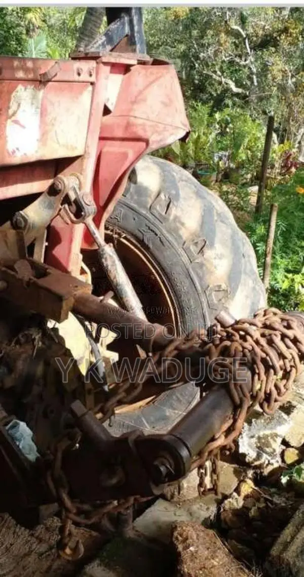 Mitsubishi Mt64 2000 Tractor (Used)