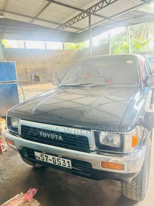 Toyota Hilux 106 1995 Pickup (Used)