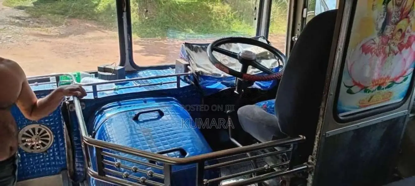Ashok-Leyland Viking 2007 Bus (Used)