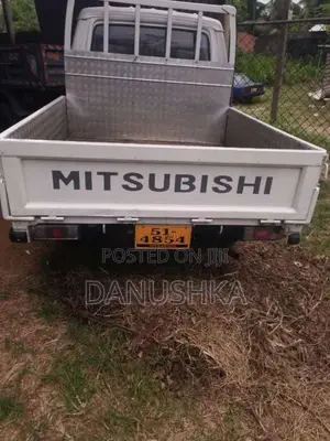Mitsubishi L300 1986 Crew Cab (Used)