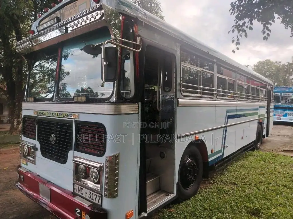 Ashok-Leyland Ruby 2015 Bus (Used)