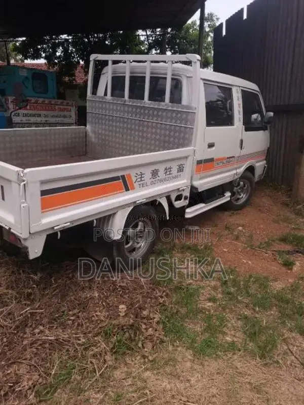 Mitsubishi L300 1986 Crew Cab (Used)