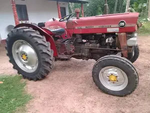 Massey-Ferguson 135 1985 Tractor (Used)