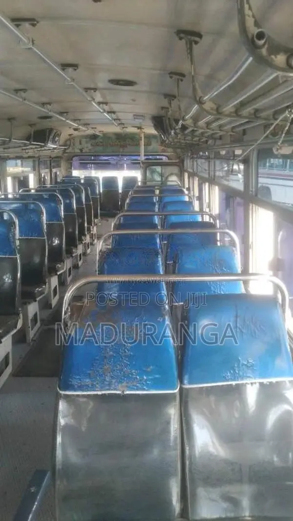Ashok-Leyland Viking 2010 Bus (Used)