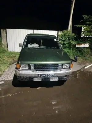 Isuzu Kb 1986 Pickup (Used)