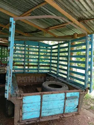 Kubota Kubota 2002 Tractor (Used)
