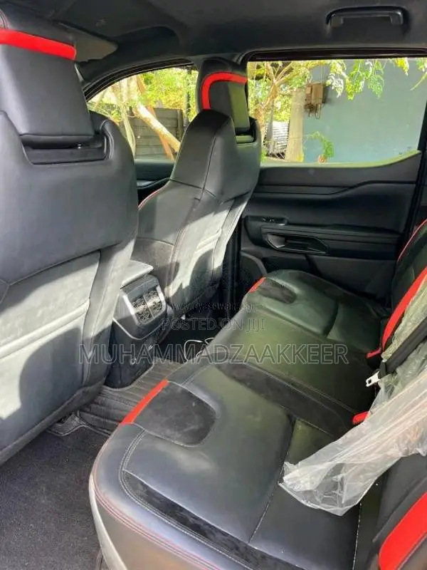 Ford RANOER RAPTOR 2.0L 2025 Pickup (Used)