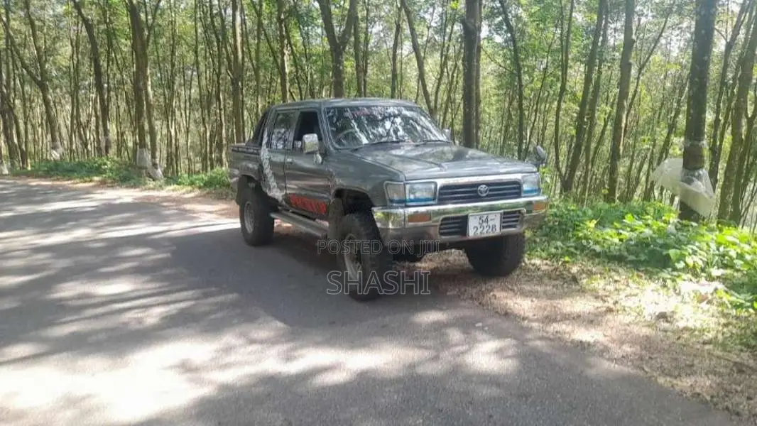 Toyota HILUX LN65 1994 Pickup (Used)